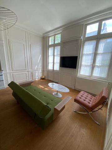 Appartement Victor Hugo อาเมียงส์ ภายนอก รูปภาพ